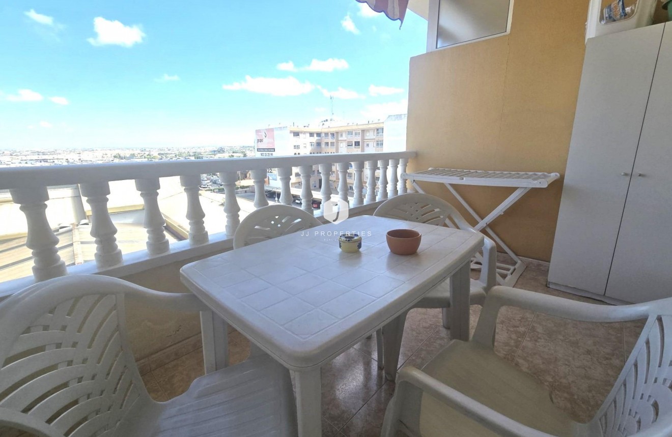 Resale - Apartment / flat -
Torrevieja - Parque las naciones