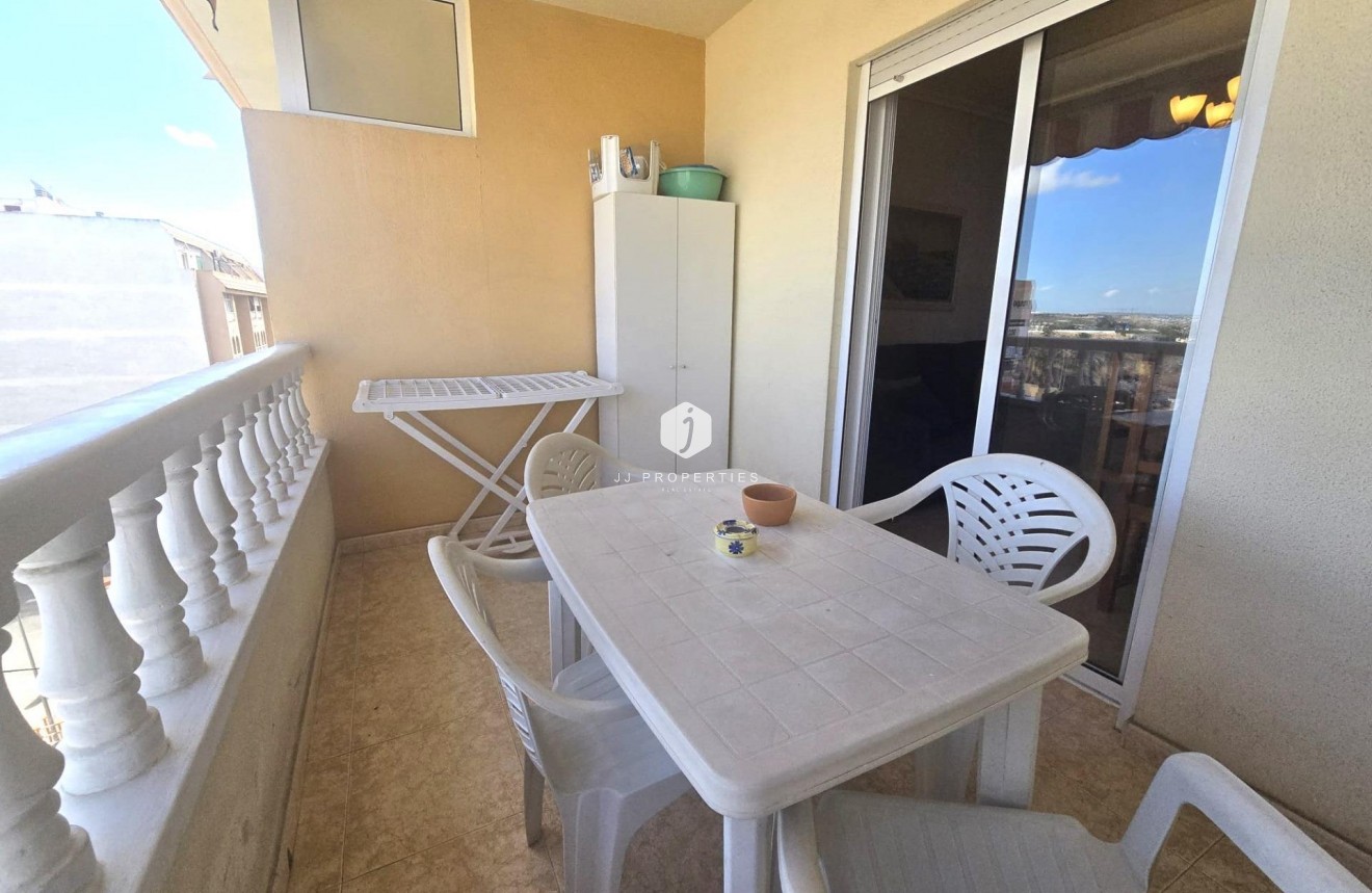 Aus zweiter Hand - Wohnung -
Torrevieja - Parque las naciones