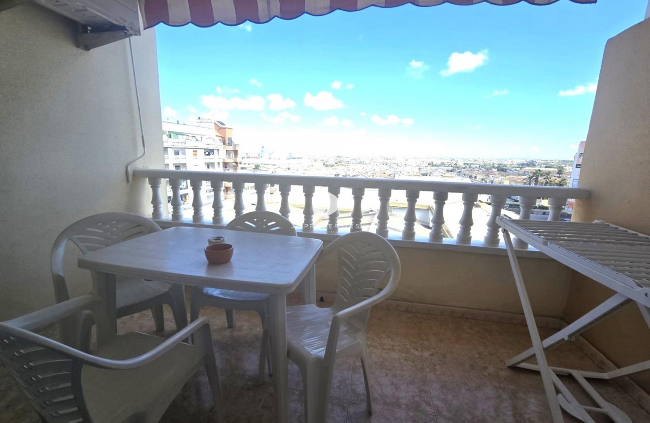 Aus zweiter Hand - Wohnung -
Torrevieja - Parque las naciones