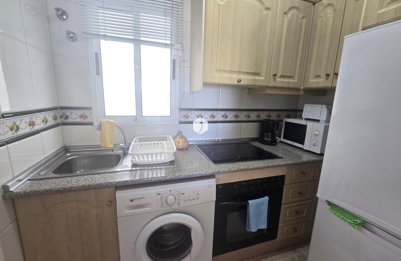 Aus zweiter Hand - Wohnung -
Torrevieja - Parque las naciones