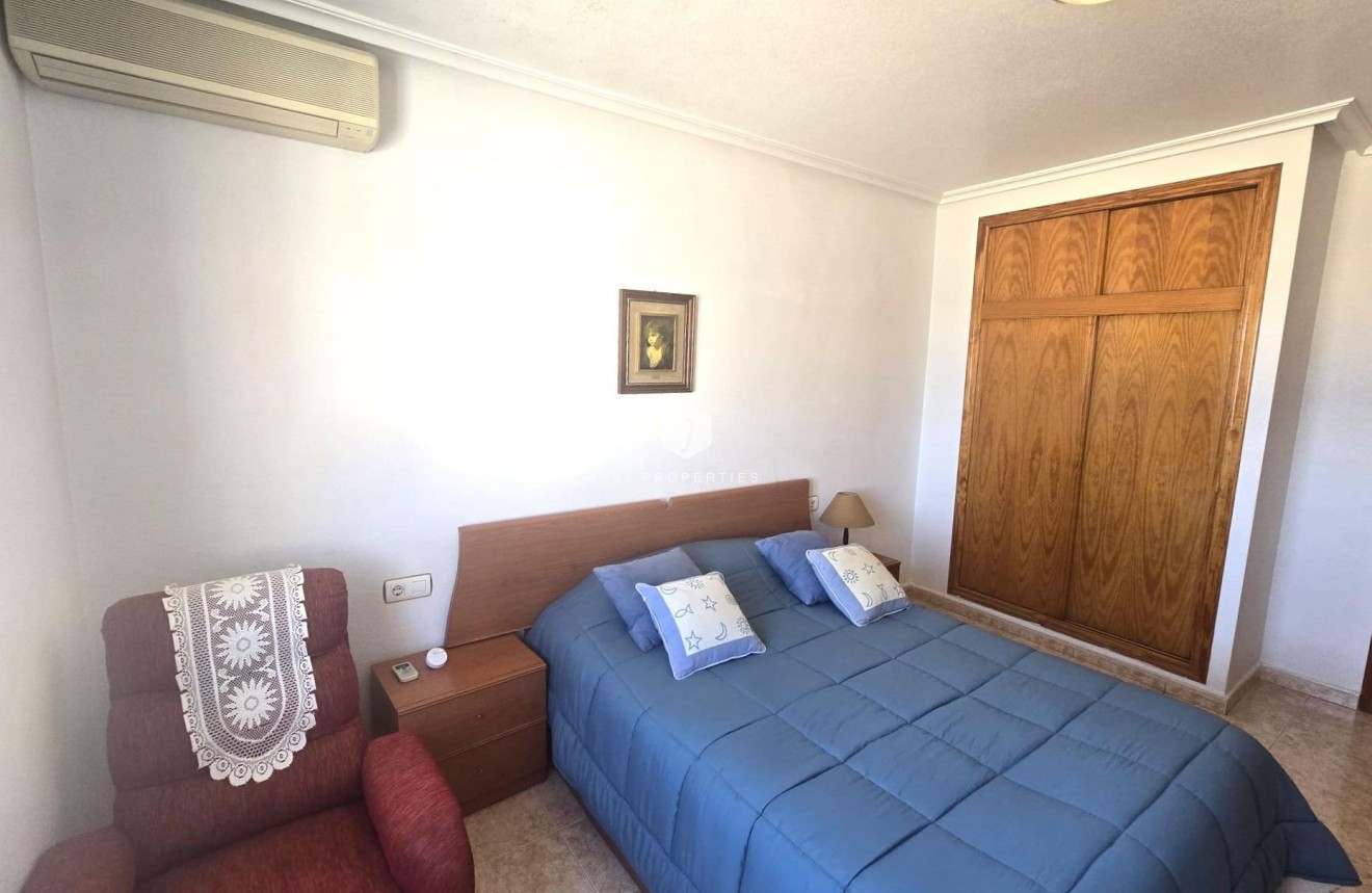 Aus zweiter Hand - Wohnung -
Torrevieja - Parque las naciones