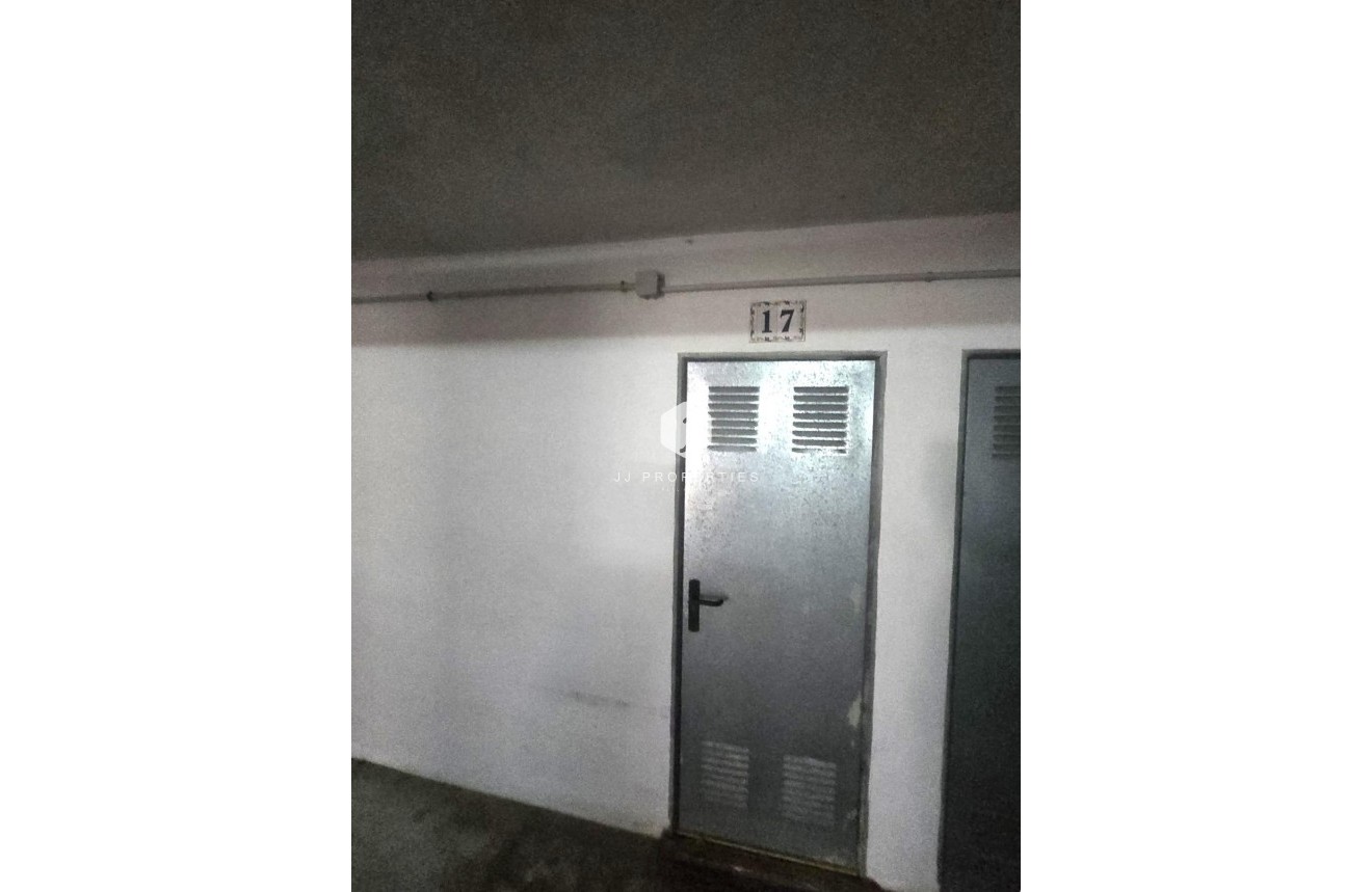 Aus zweiter Hand - Wohnung -
Torrevieja - Parque las naciones