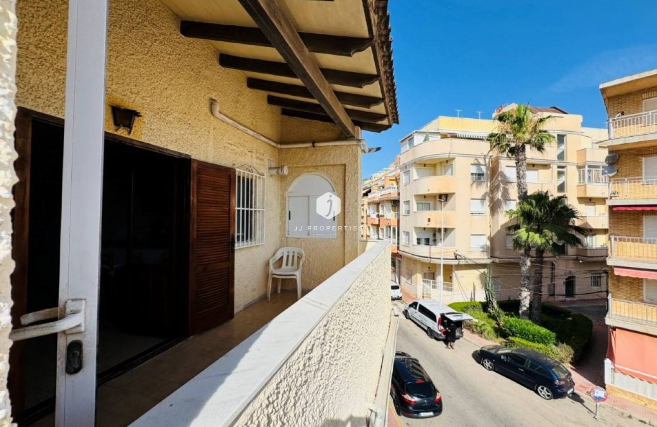 Z drugiej ręki - Dupleks -
La Mata - Costa Blanca