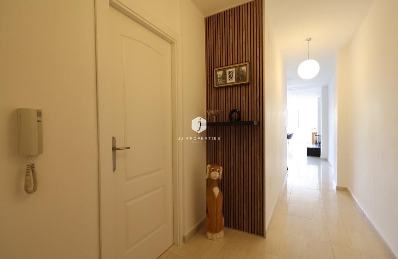 Segunda mano - Apartamento / piso -
Torrevieja - Costa Blanca