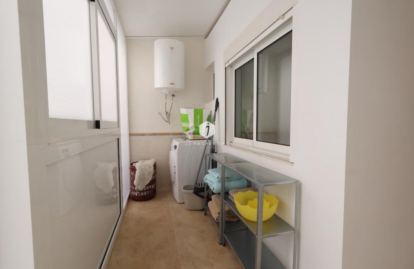Segunda mano - Apartamento / piso -
Torrevieja - Costa Blanca