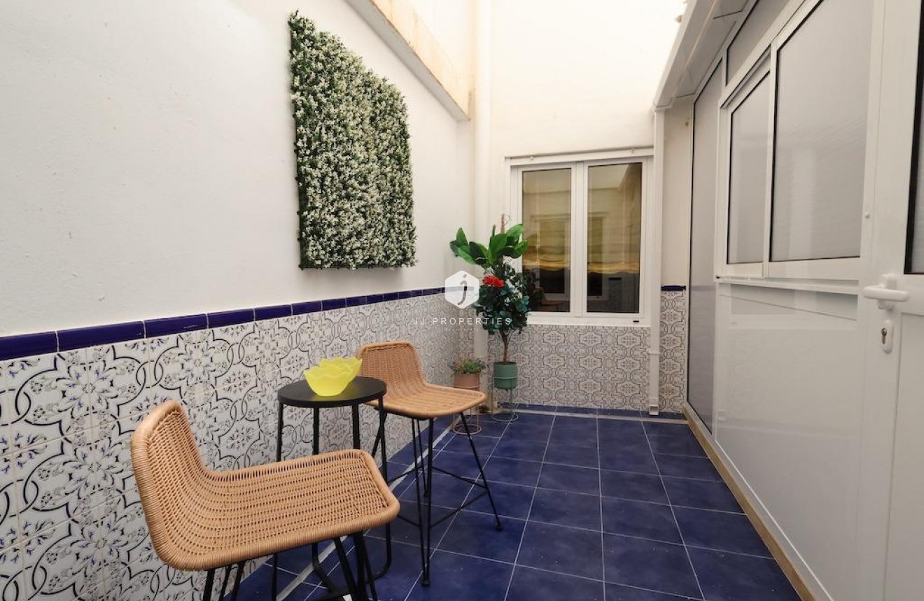 Segunda mano - Apartamento / piso -
Torrevieja - Costa Blanca