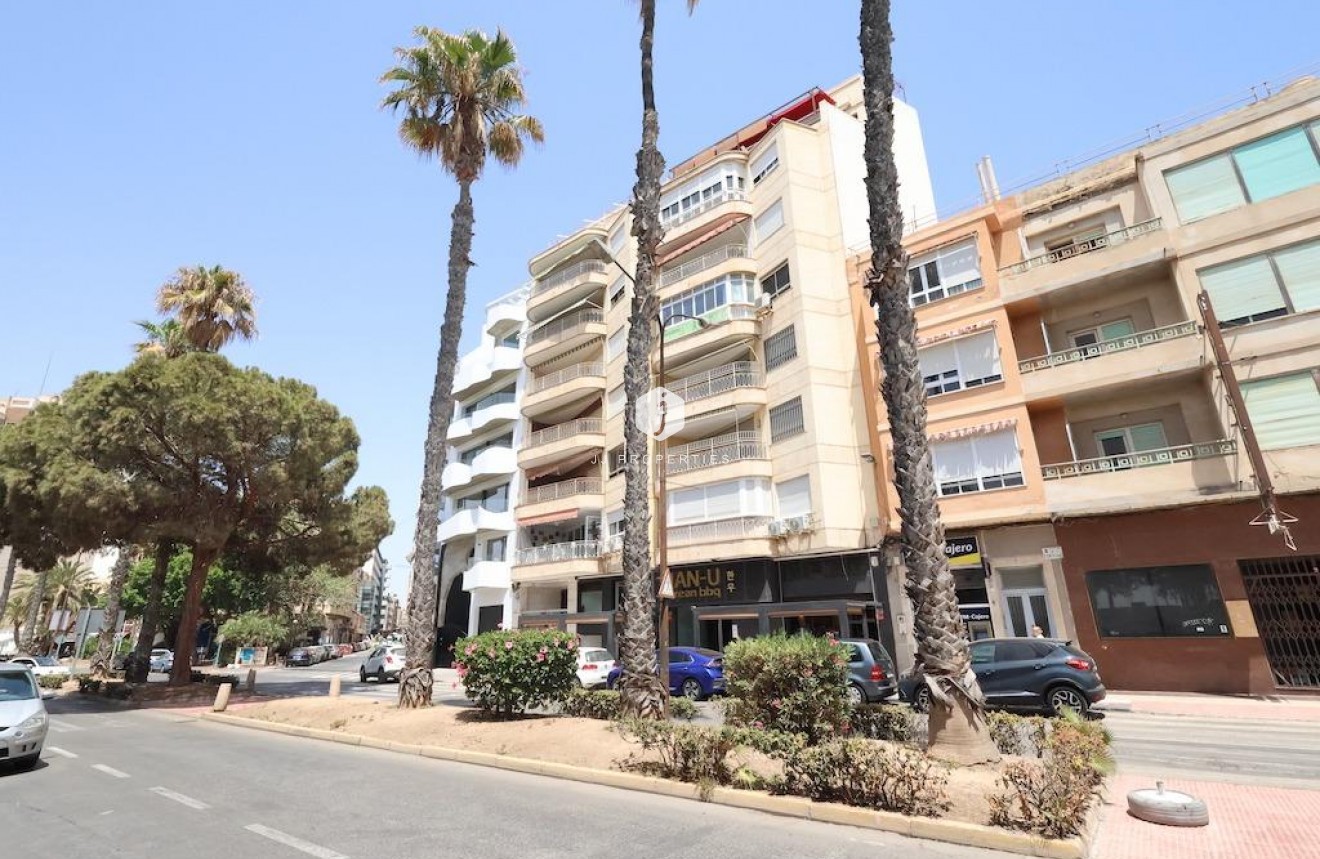 Segunda mano - Apartamento / piso -
Torrevieja - Costa Blanca
