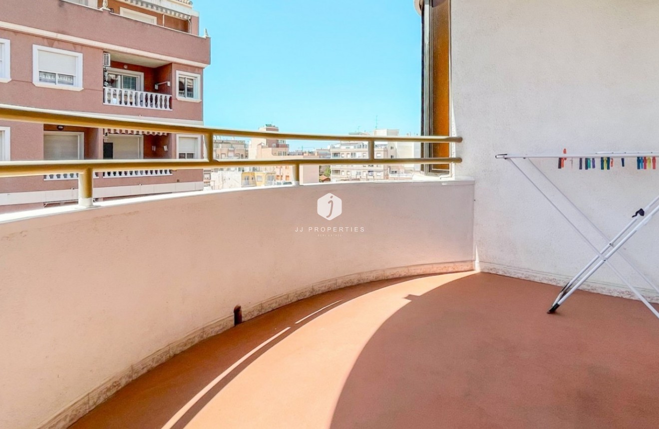 Aus zweiter Hand - Wohnung -
Torrevieja - Costa Blanca