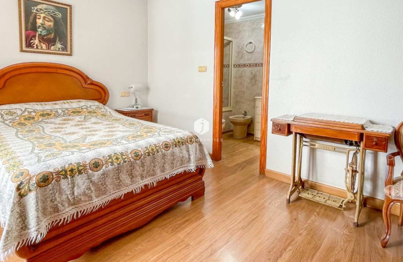 Aus zweiter Hand - Wohnung -
Torrevieja - Costa Blanca