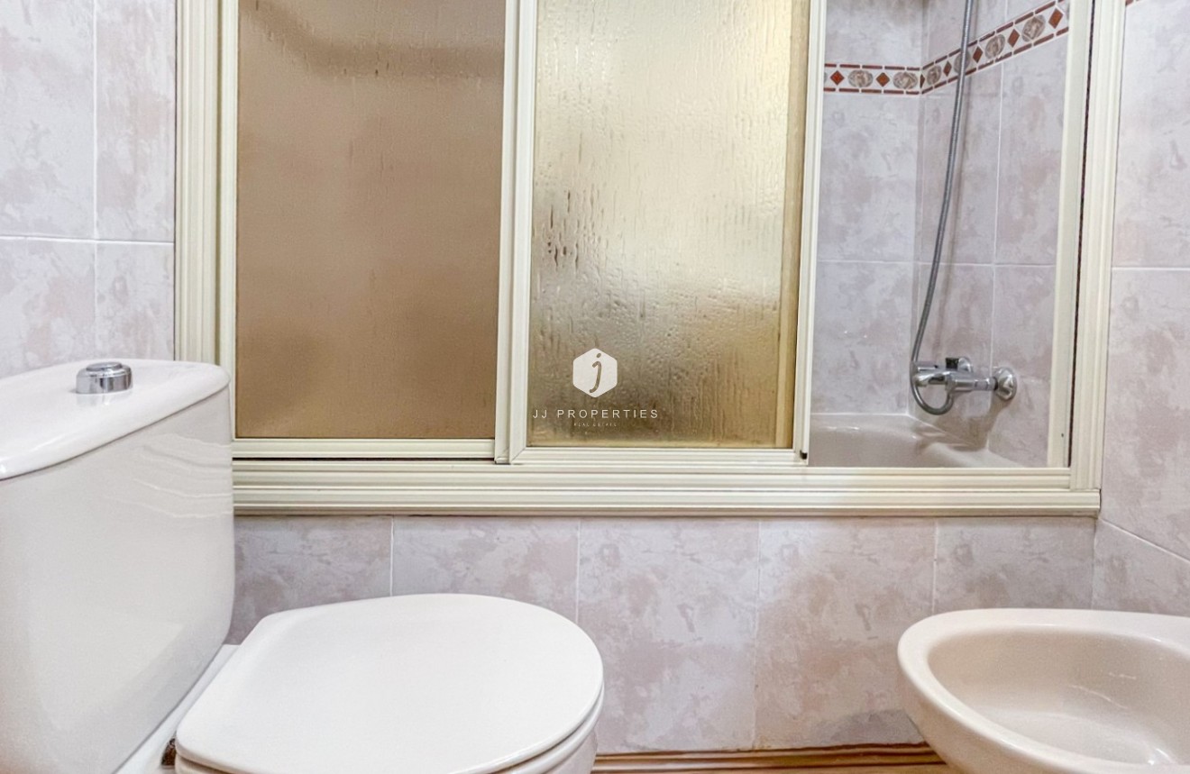 Aus zweiter Hand - Wohnung -
Torrevieja - Costa Blanca