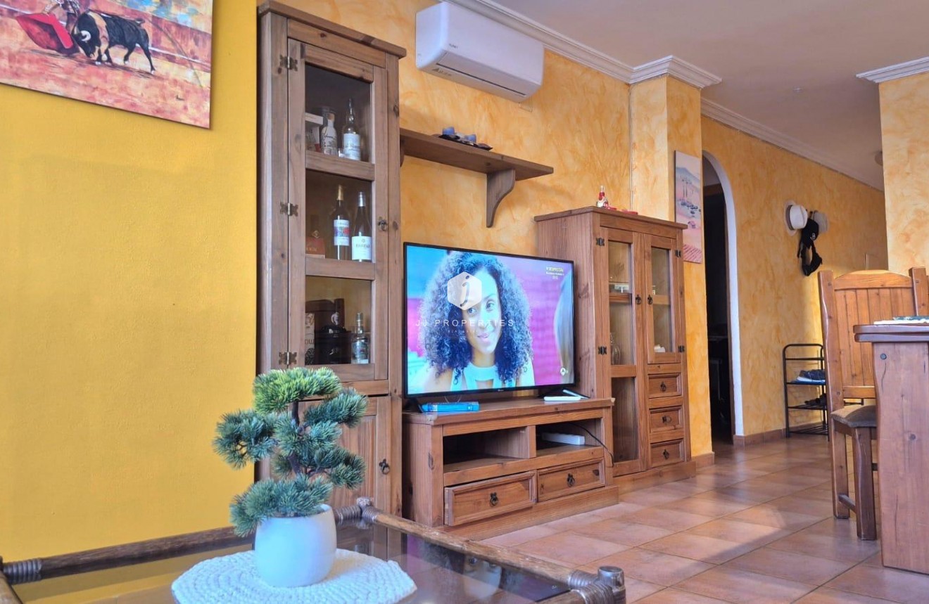 Segunda mano - Apartamento / piso -
Torrevieja - Acequion