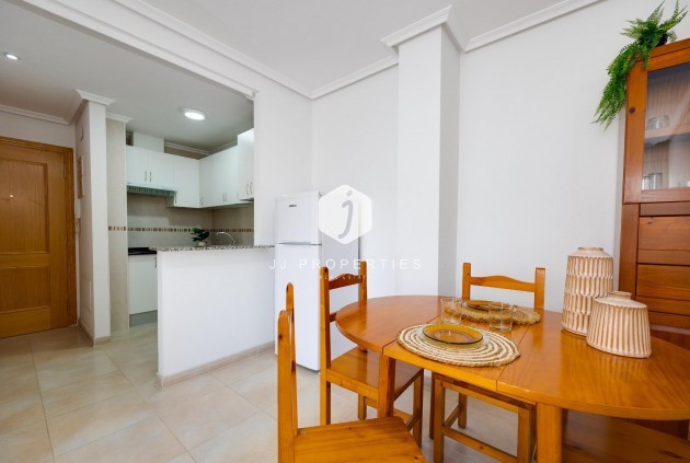 D'occasion - Attique -
Torrevieja - Centro