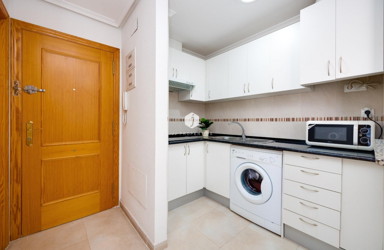 Resale - Penthouse -
Torrevieja - Centro
