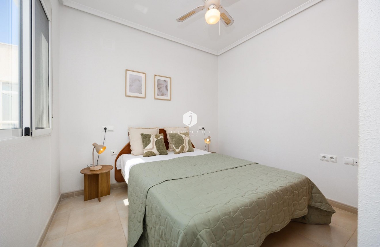 Resale - Penthouse -
Torrevieja - Centro