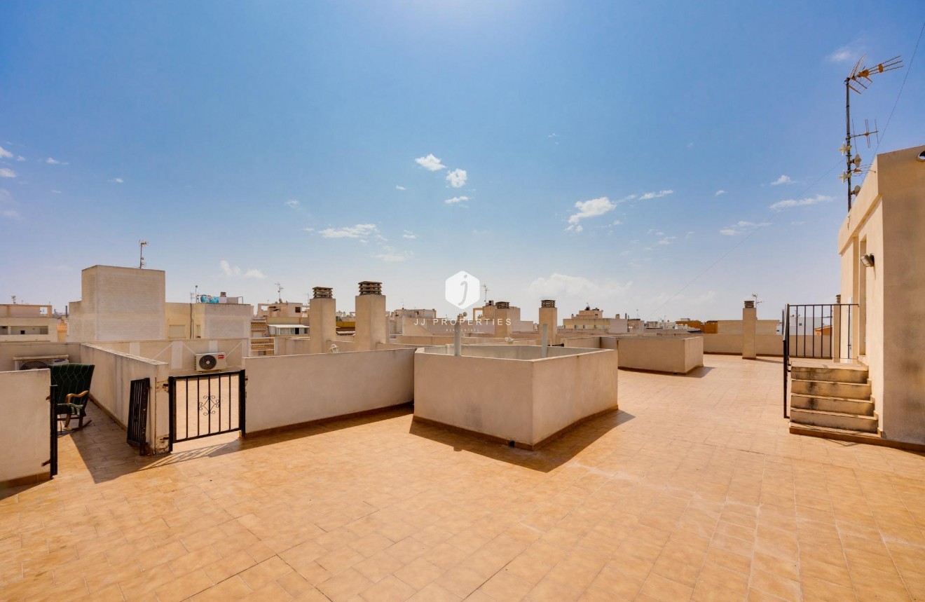 Resale - Penthouse -
Torrevieja - Centro