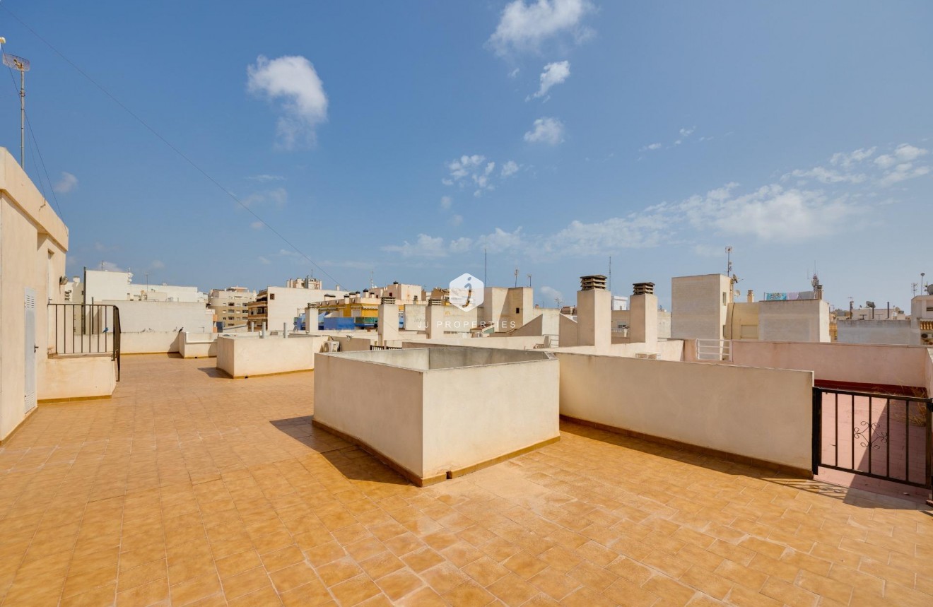 Resale - Penthouse -
Torrevieja - Centro