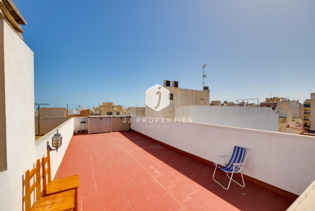 D'occasion - Attique -
Torrevieja - Centro