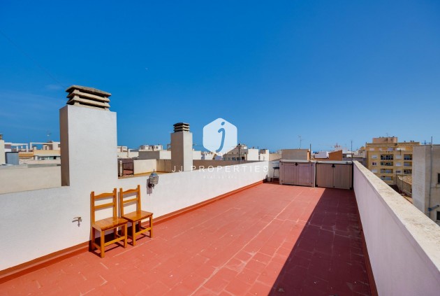 D'occasion - Attique -
Torrevieja - Centro