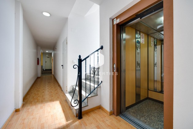 D'occasion - Attique -
Torrevieja - Centro