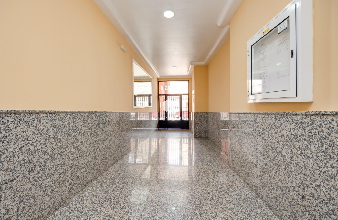 Resale - Penthouse -
Torrevieja - Centro