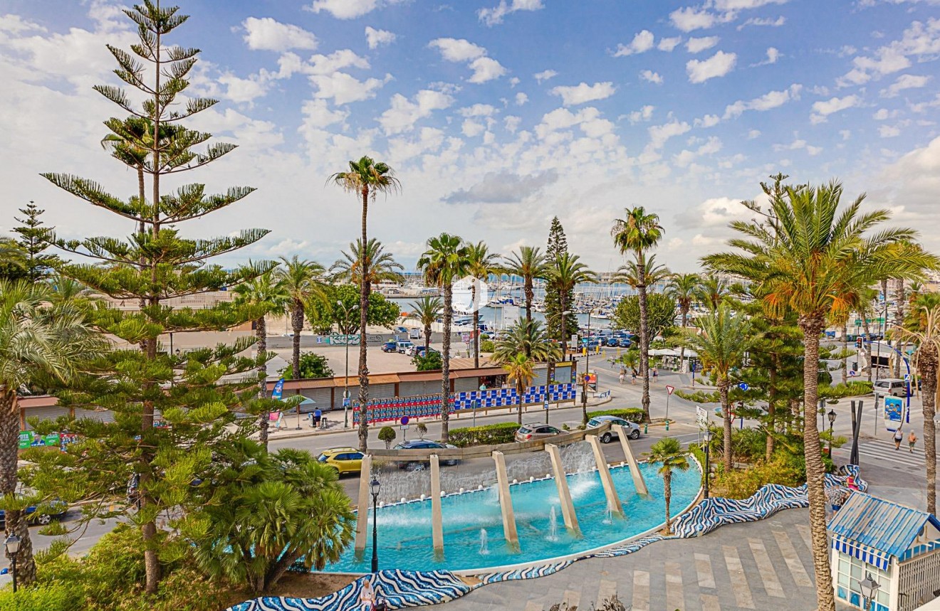 Resale - Penthouse -
Torrevieja - Centro
