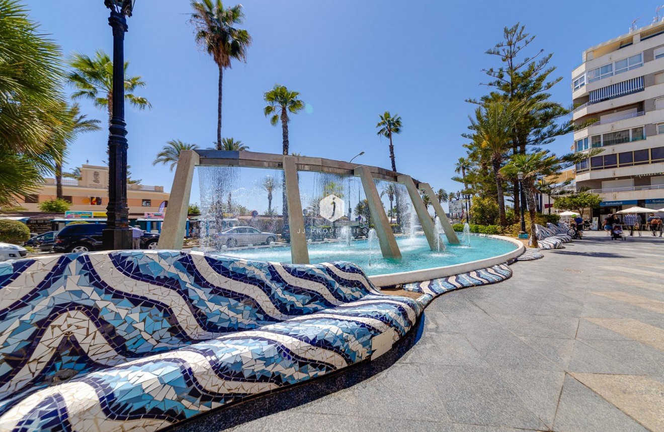 Resale - Penthouse -
Torrevieja - Centro
