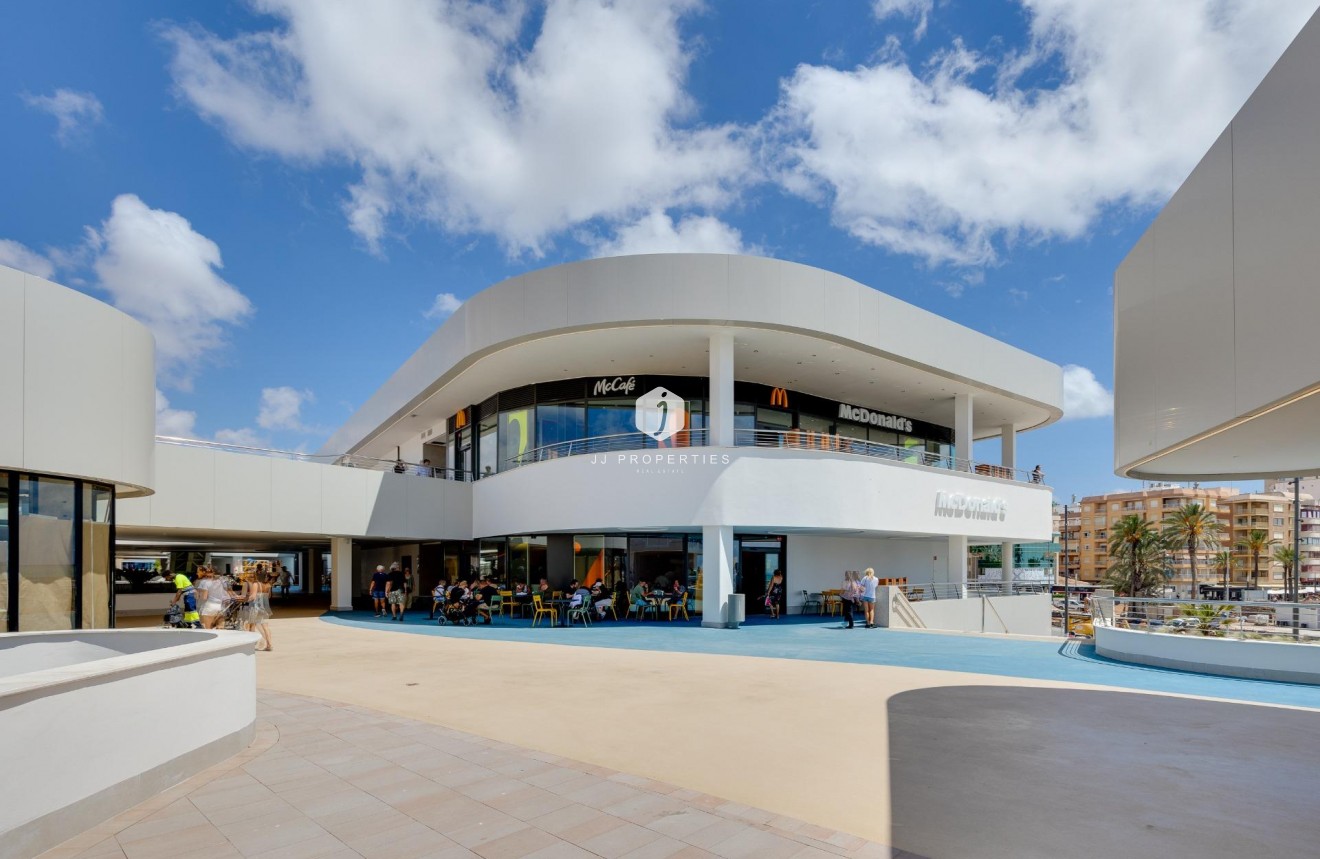 Resale - Penthouse -
Torrevieja - Centro