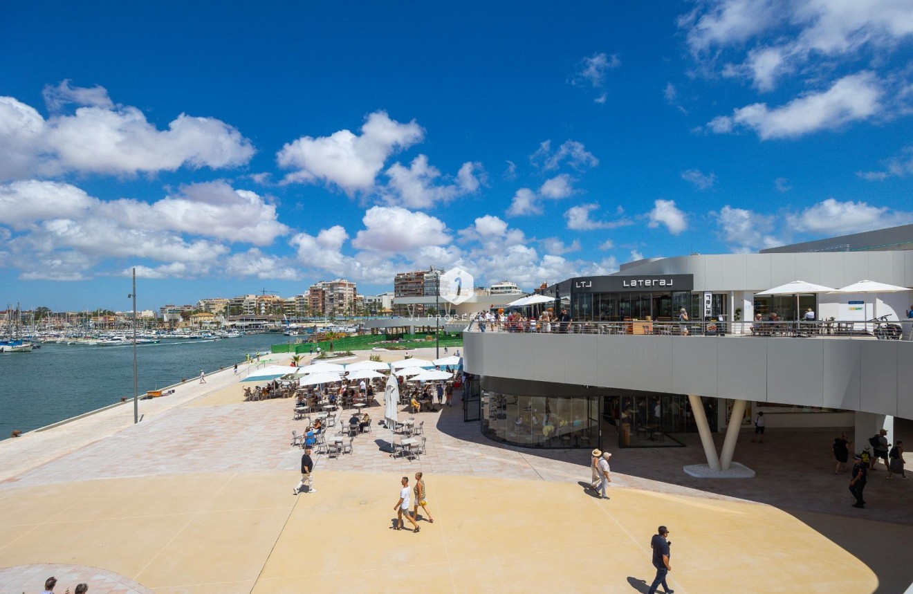 Resale - Penthouse -
Torrevieja - Centro