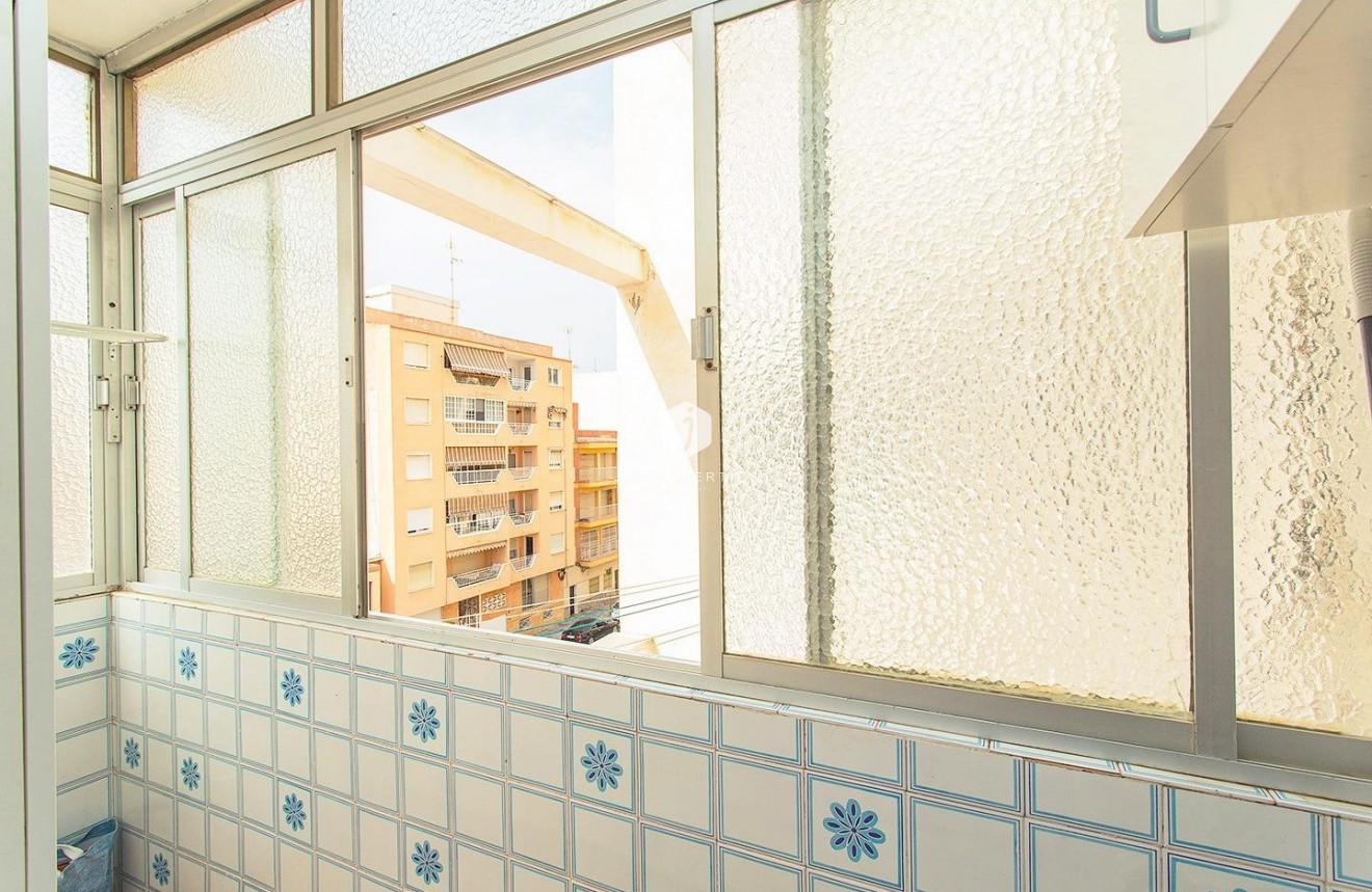 Tweedehands - Appartement / flat -
Torrevieja - Playa del Cura