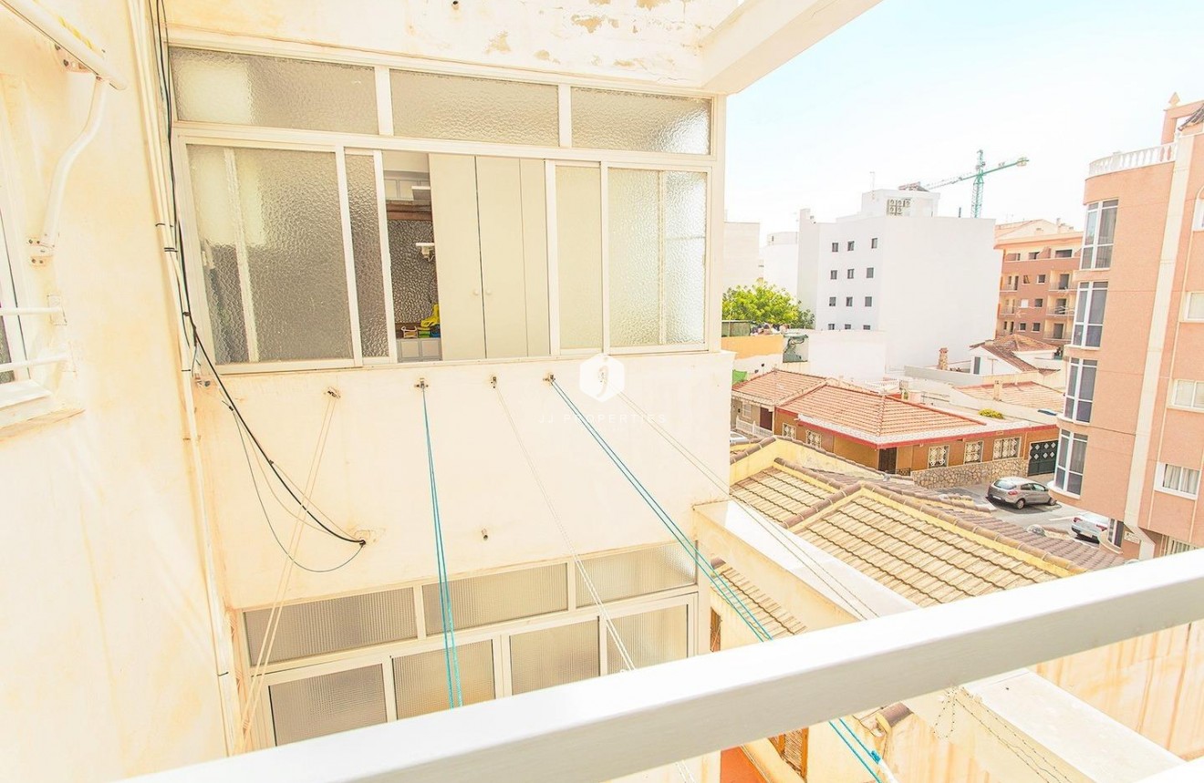 Tweedehands - Appartement / flat -
Torrevieja - Playa del Cura