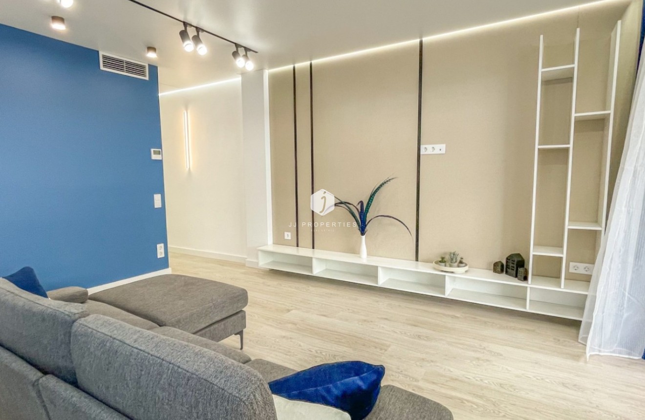 Tweedehands - Appartement / flat -
Torrevieja - Costa Blanca