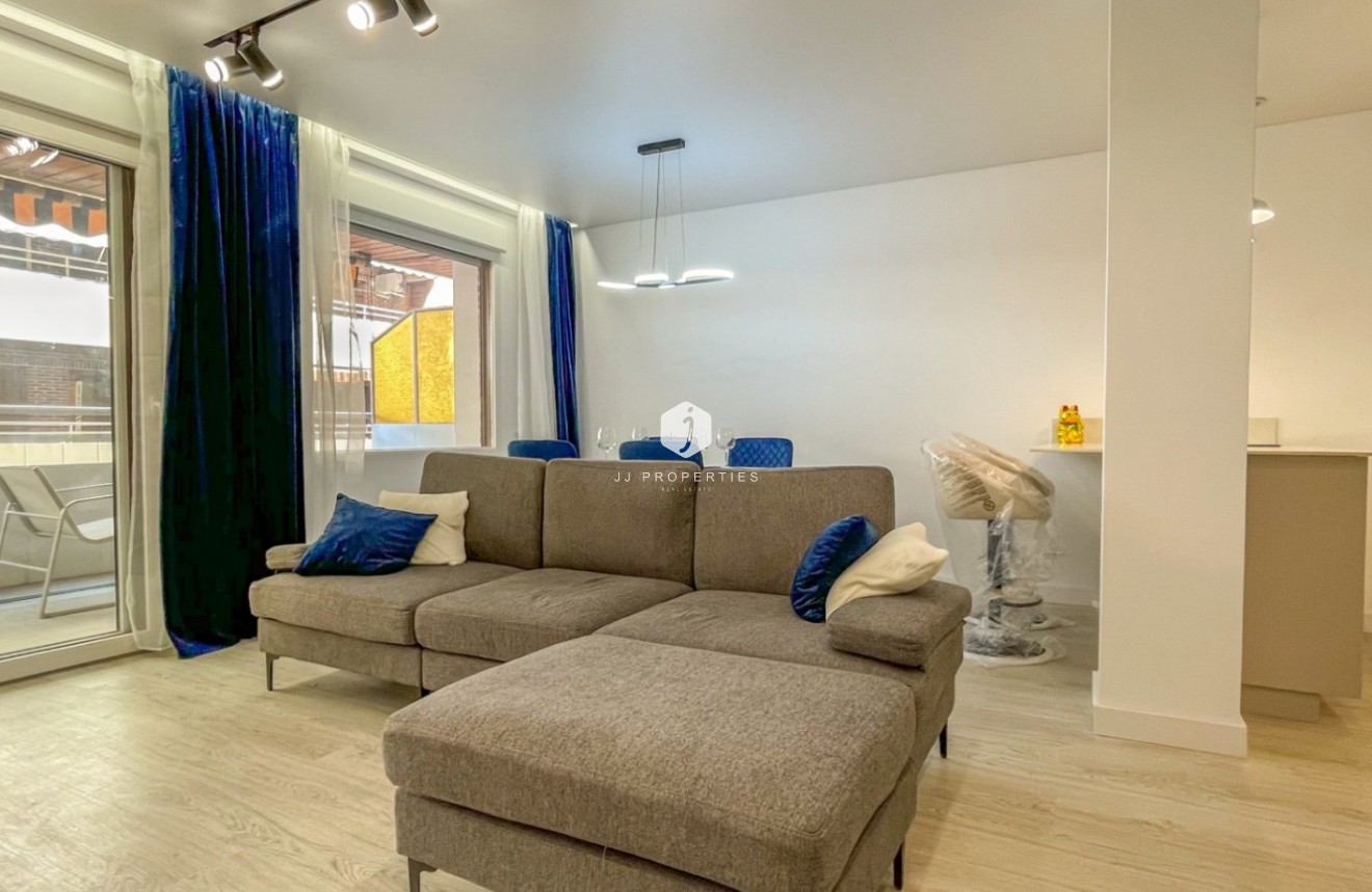 Tweedehands - Appartement / flat -
Torrevieja - Costa Blanca