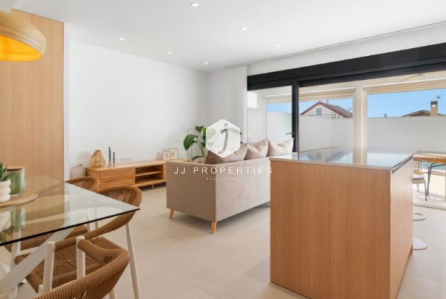 Resale - Villa -
Torrevieja - Costa Blanca