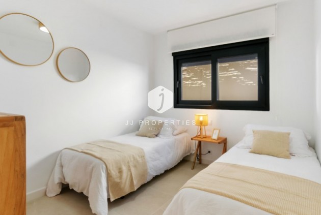 Resale - Villa -
Torrevieja - Costa Blanca