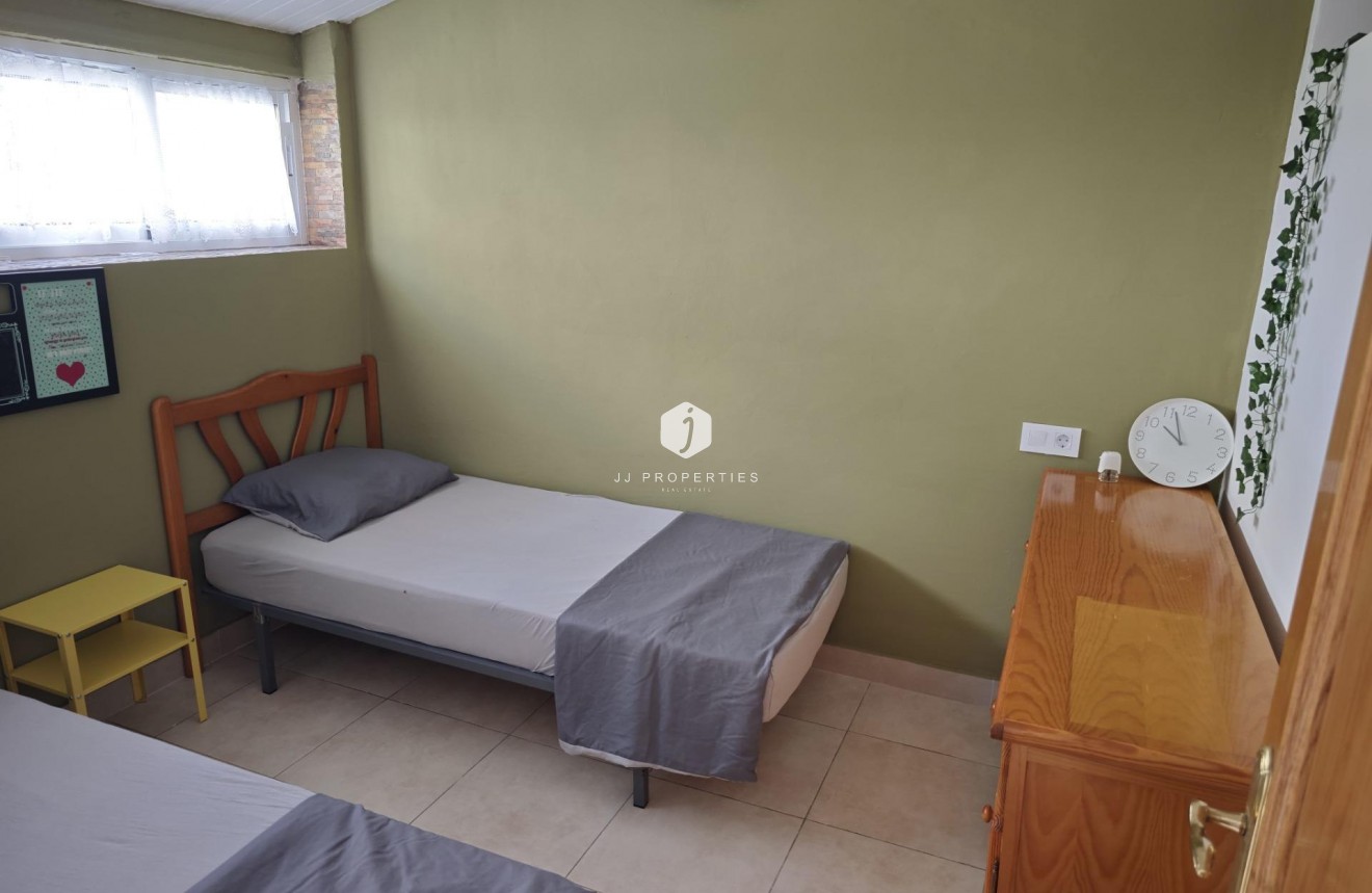 Tweedehands - Bungalow -
Torrevieja - Playa del Cura