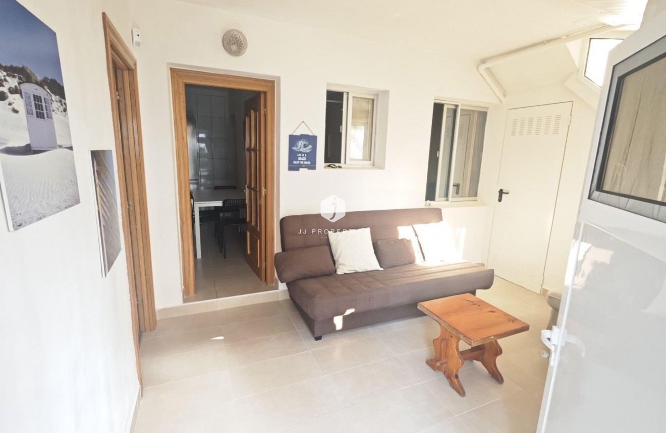 Tweedehands - Bungalow -
Torrevieja - Playa del Cura