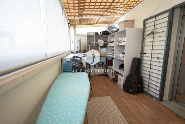 Resale - Chalet -
Torrevieja - aguas nuevas