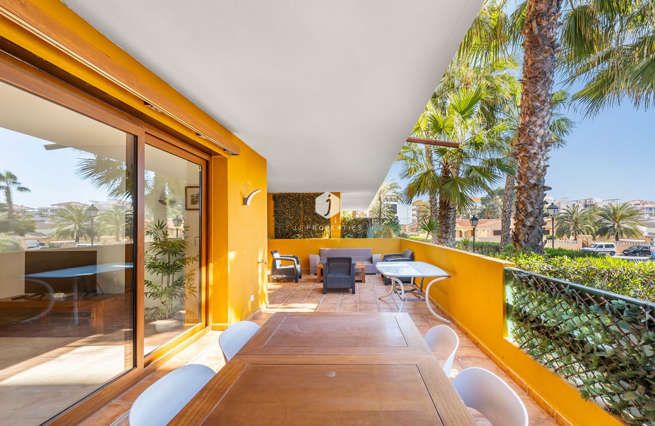 Aus zweiter Hand - Wohnung -
Torrevieja - Costa Blanca