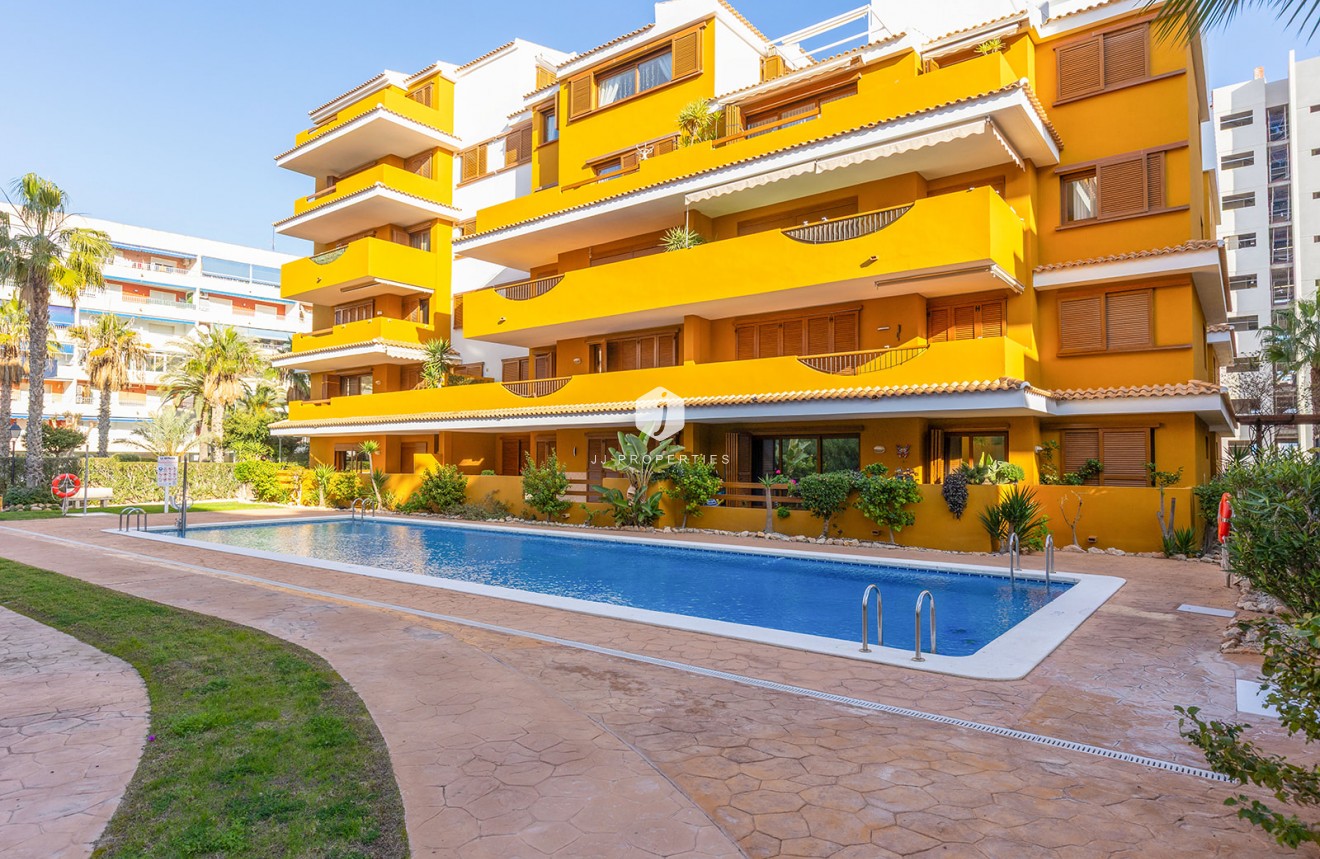 Aus zweiter Hand - Wohnung -
Torrevieja - Costa Blanca