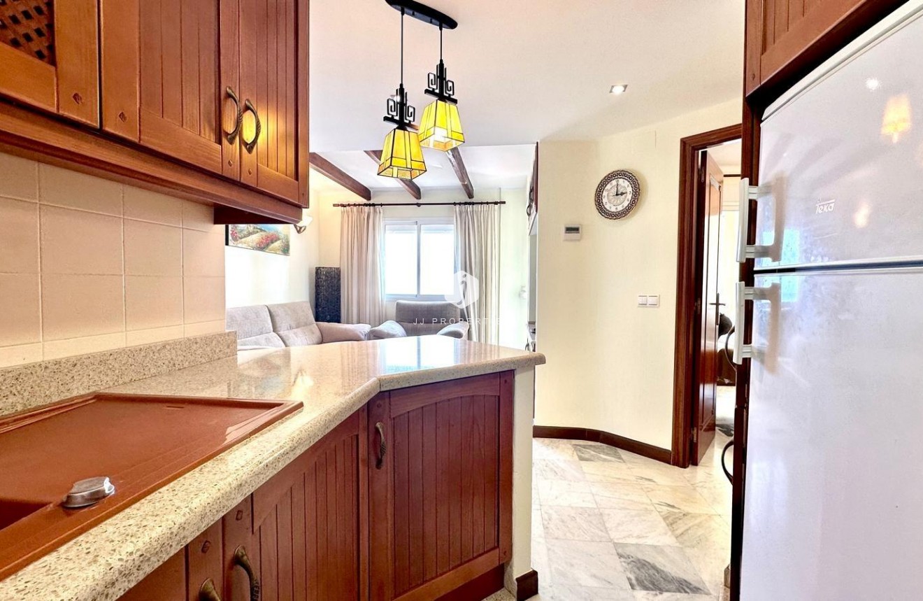 Tweedehands - Appartement / flat -
Torrevieja - Los Frutales