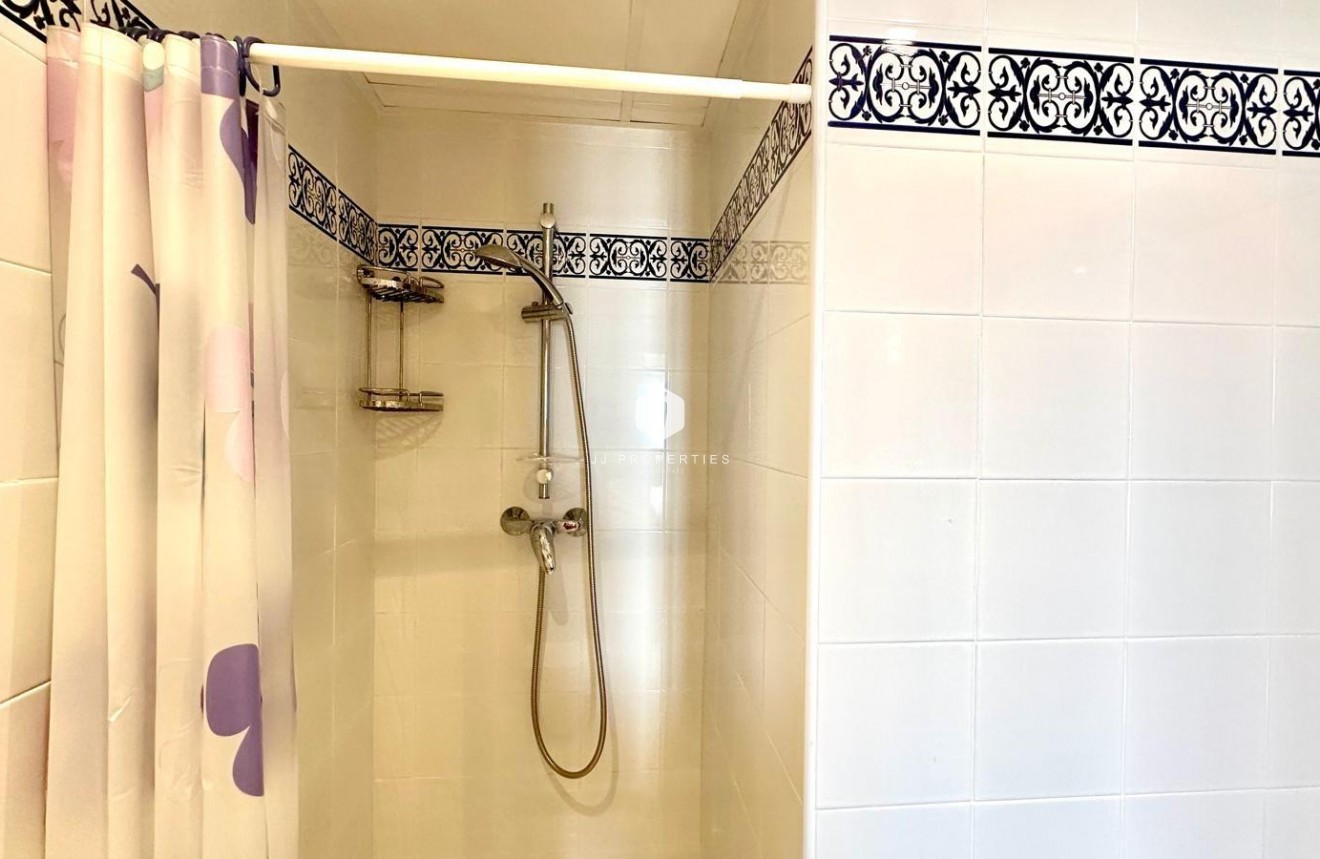 Tweedehands - Appartement / flat -
Torrevieja - Los Frutales