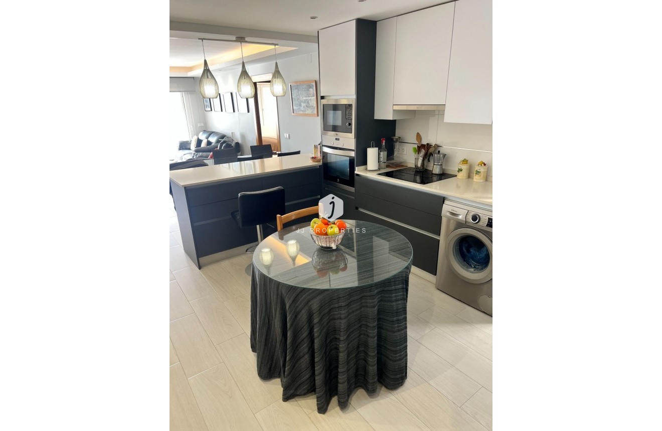 Segunda mano - Apartamento / piso -
Torrevieja - Playa del Cura