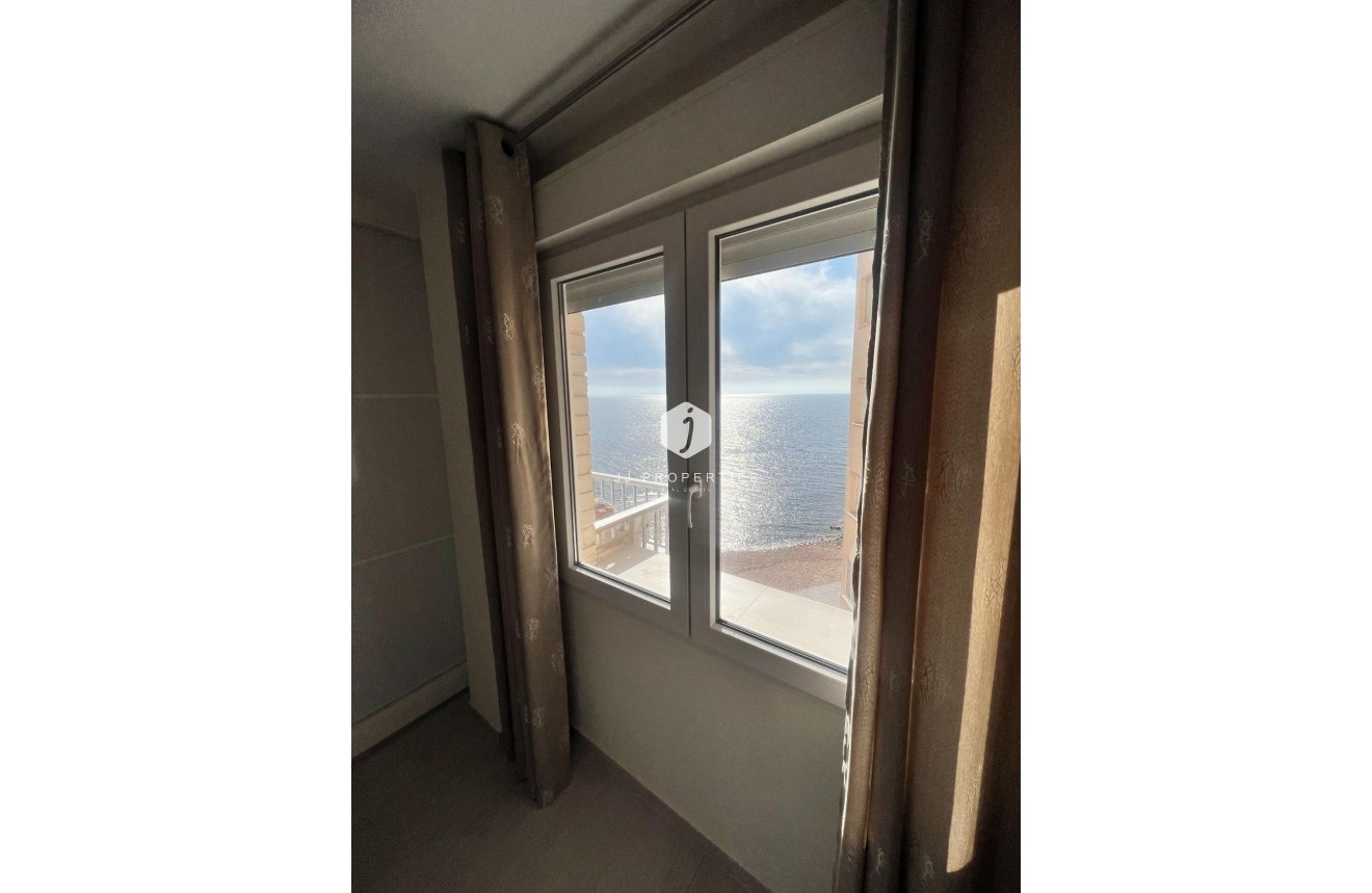 Segunda mano - Apartamento / piso -
Torrevieja - Playa del Cura