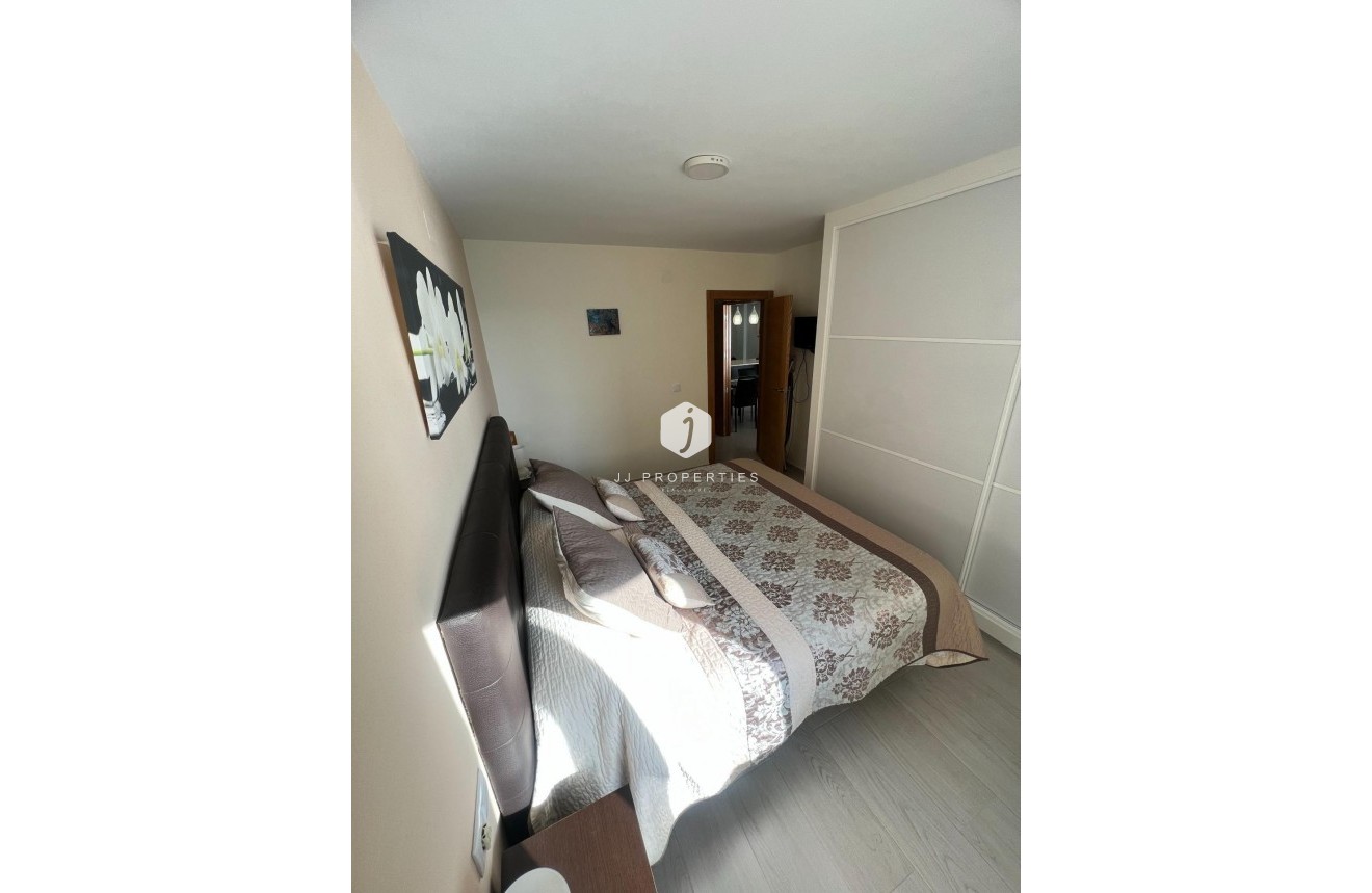 Segunda mano - Apartamento / piso -
Torrevieja - Playa del Cura