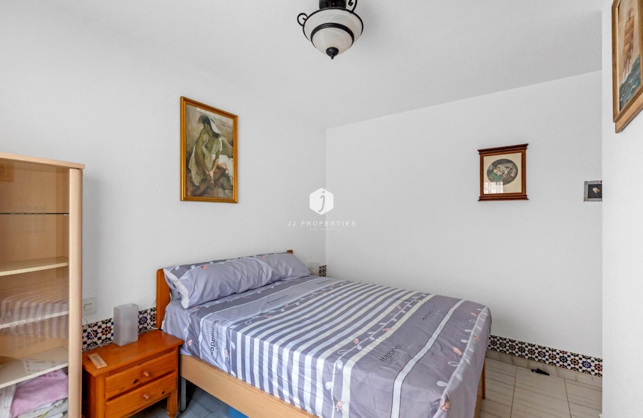 D'occasion - Bungalow -
Torrevieja - Centro