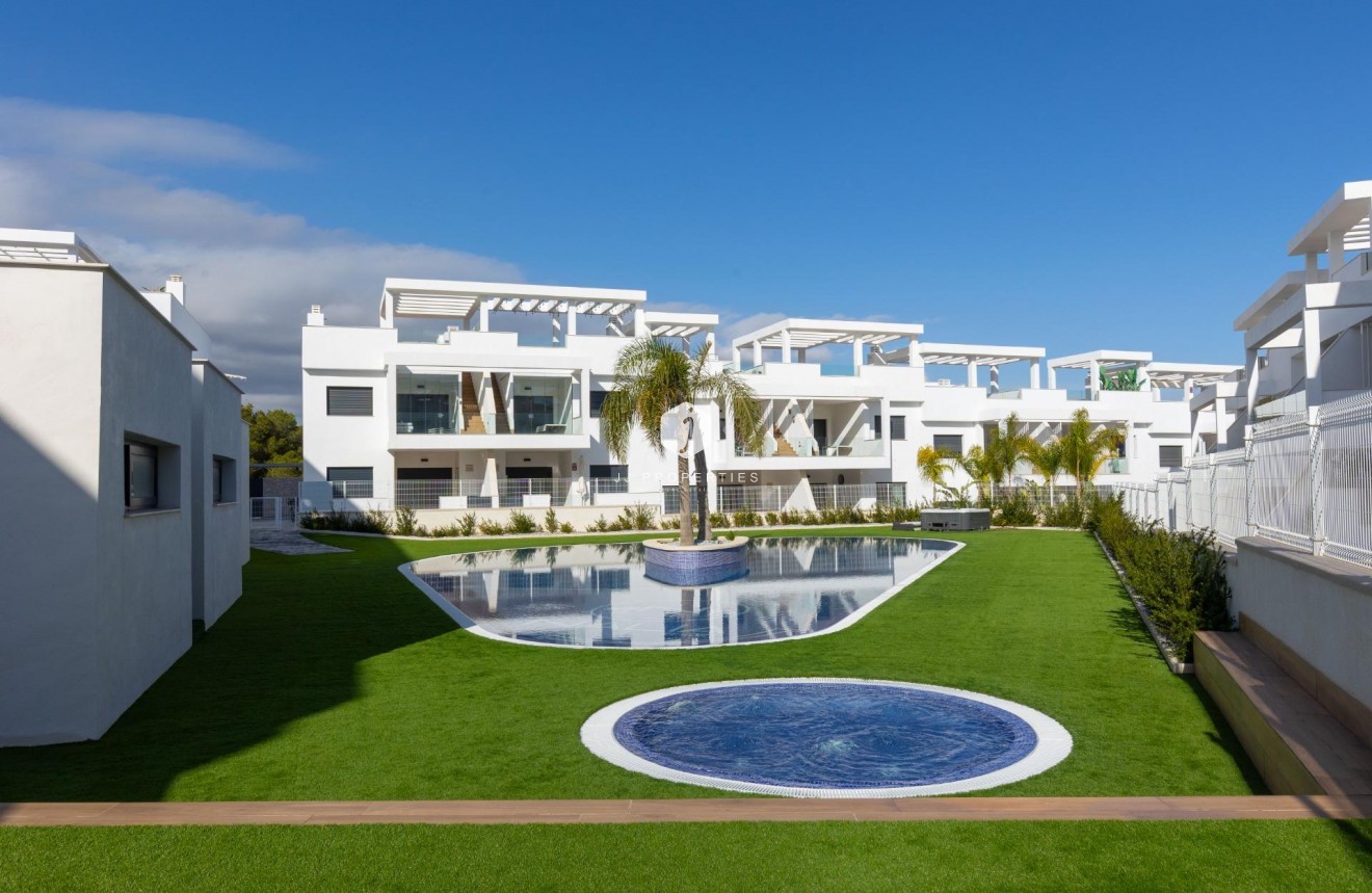 Segunda mano - Ático -
Torrevieja - Los Balcones - Los Altos del Edén
