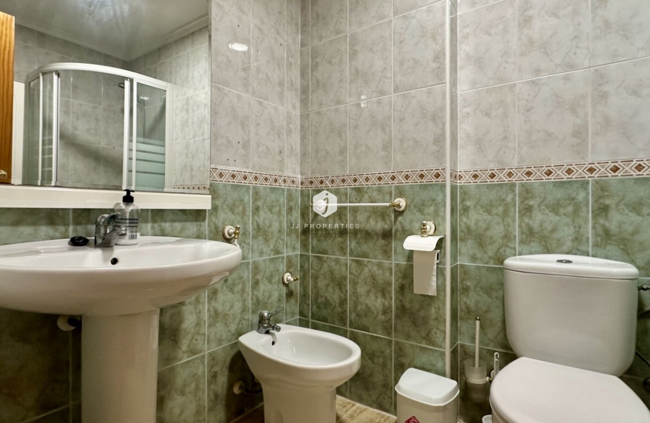 Aus zweiter Hand - Wohnung -
Torrevieja - Costa Blanca