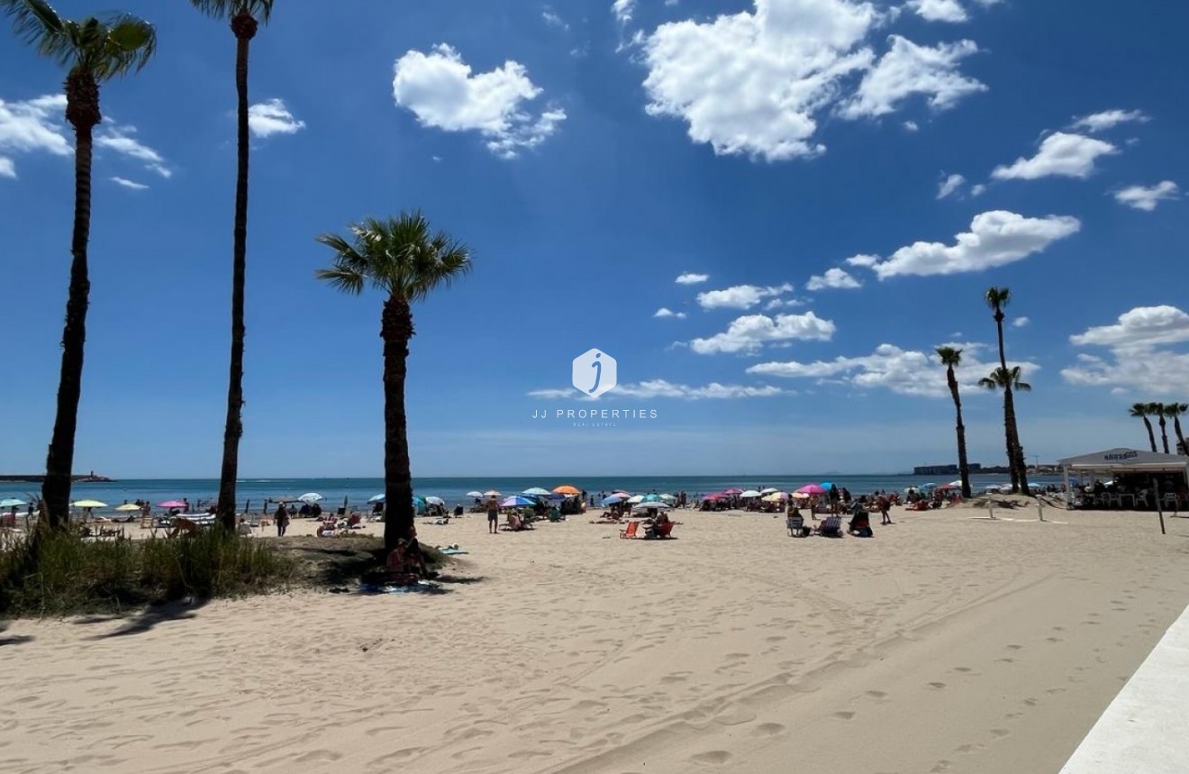 Aus zweiter Hand - Wohnung -
Torrevieja - Costa Blanca