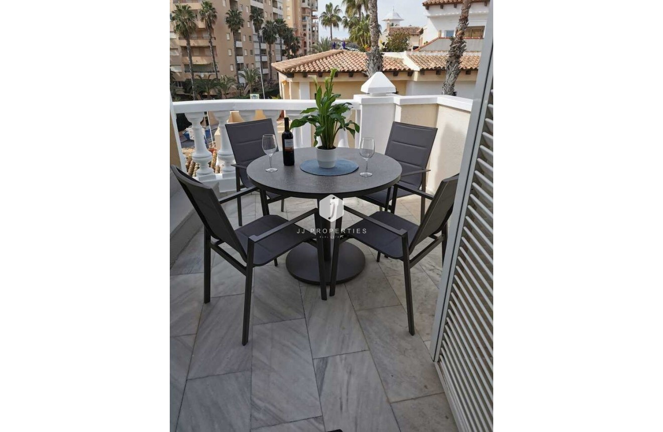 Z drugiej ręki - Daszek -
Torrevieja - Playa de los Locos