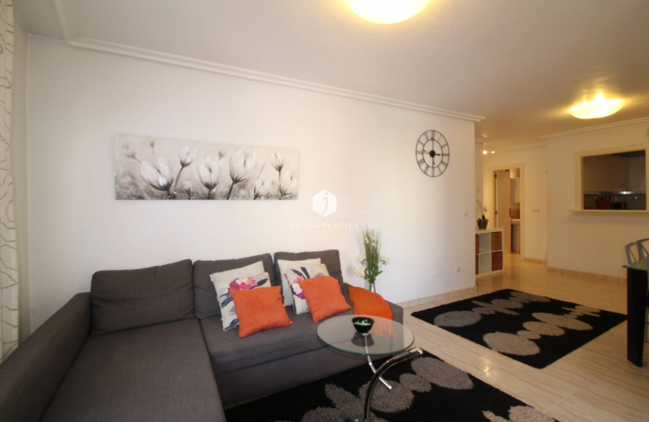 Tweedehands - Appartement / flat -
Torrevieja - Centro